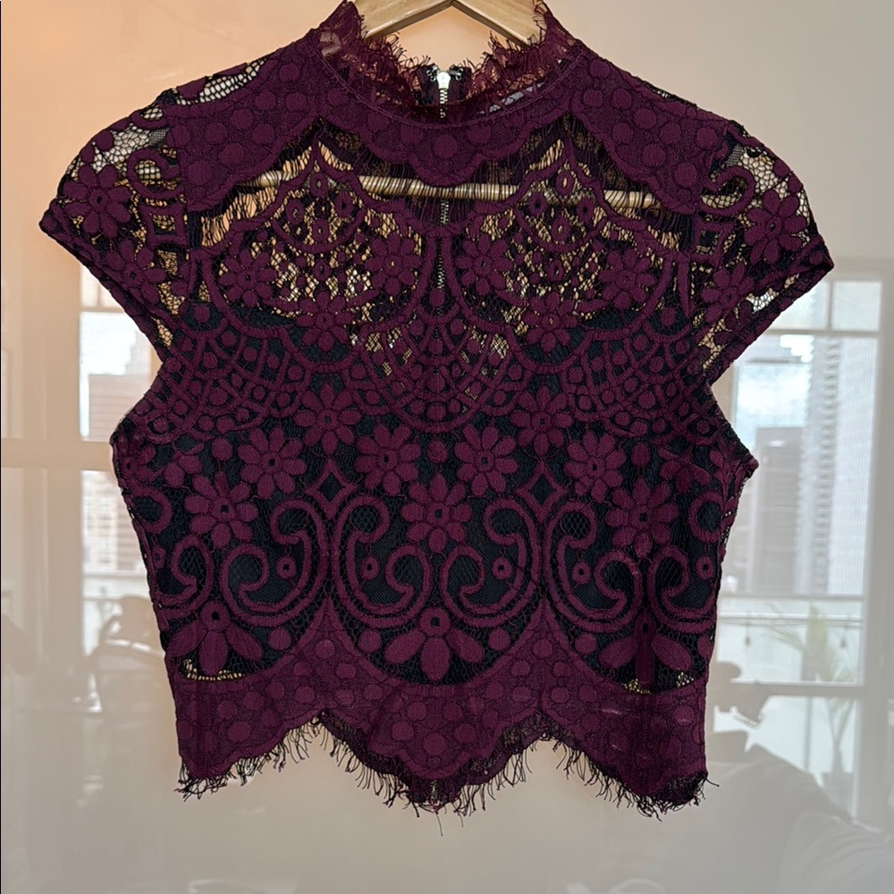 Room Service Maroon Blouse Women Size S Everyday